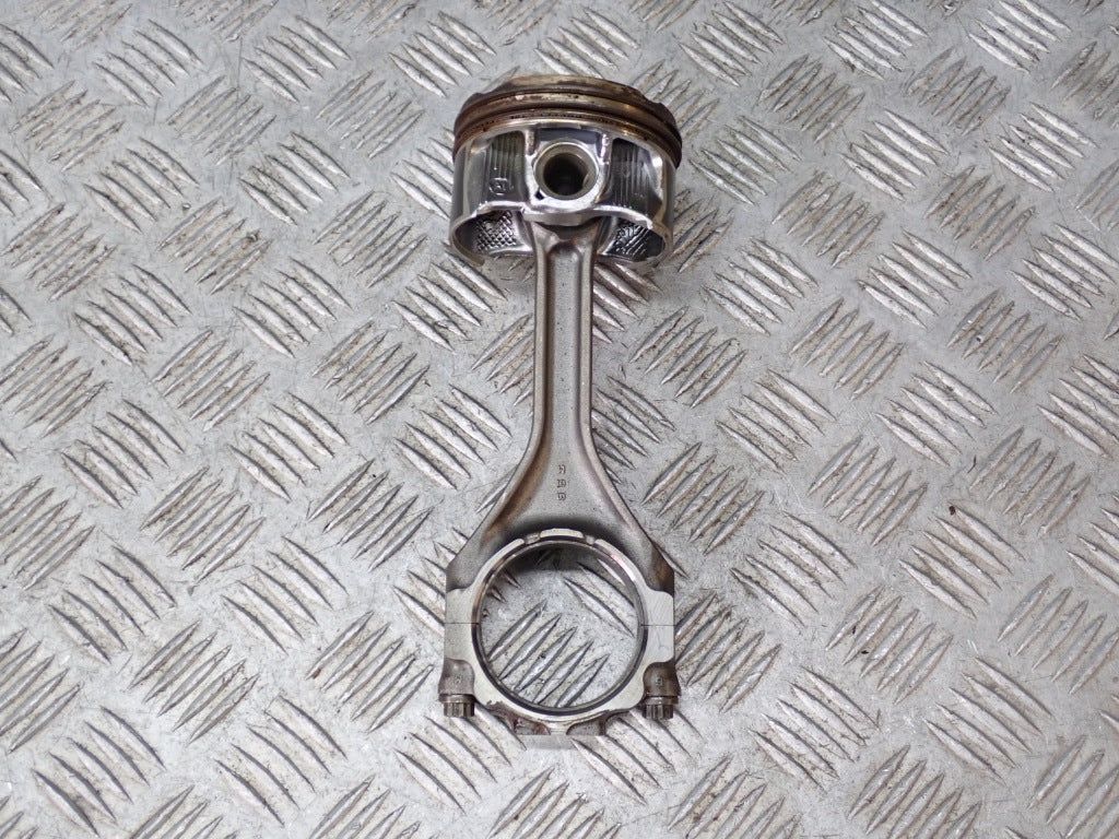 Tłok Korbowód Toyota Tundra Sequoia 3.4 3.5 2022-