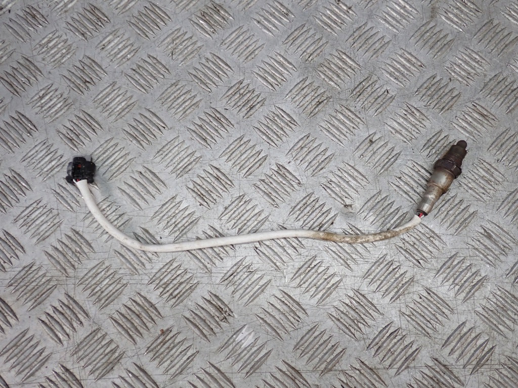 Sonda lambda Ford F250 F350 6.2 4x4 Super Duty 2021, część zamienna marki Autolandparts, widok na czujnik i przewody