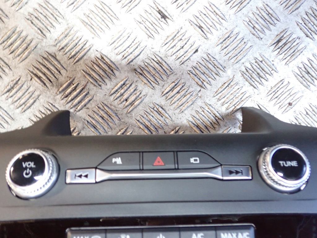 Radio Camera Panel Ford Explorer Limited 2020-
