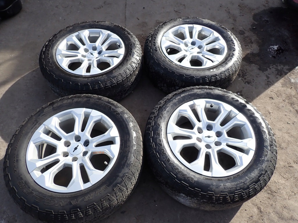 Koła Felgi Alufelgi Opony 275/60 20 Chevrolet Silverado GMC Sierra 2022