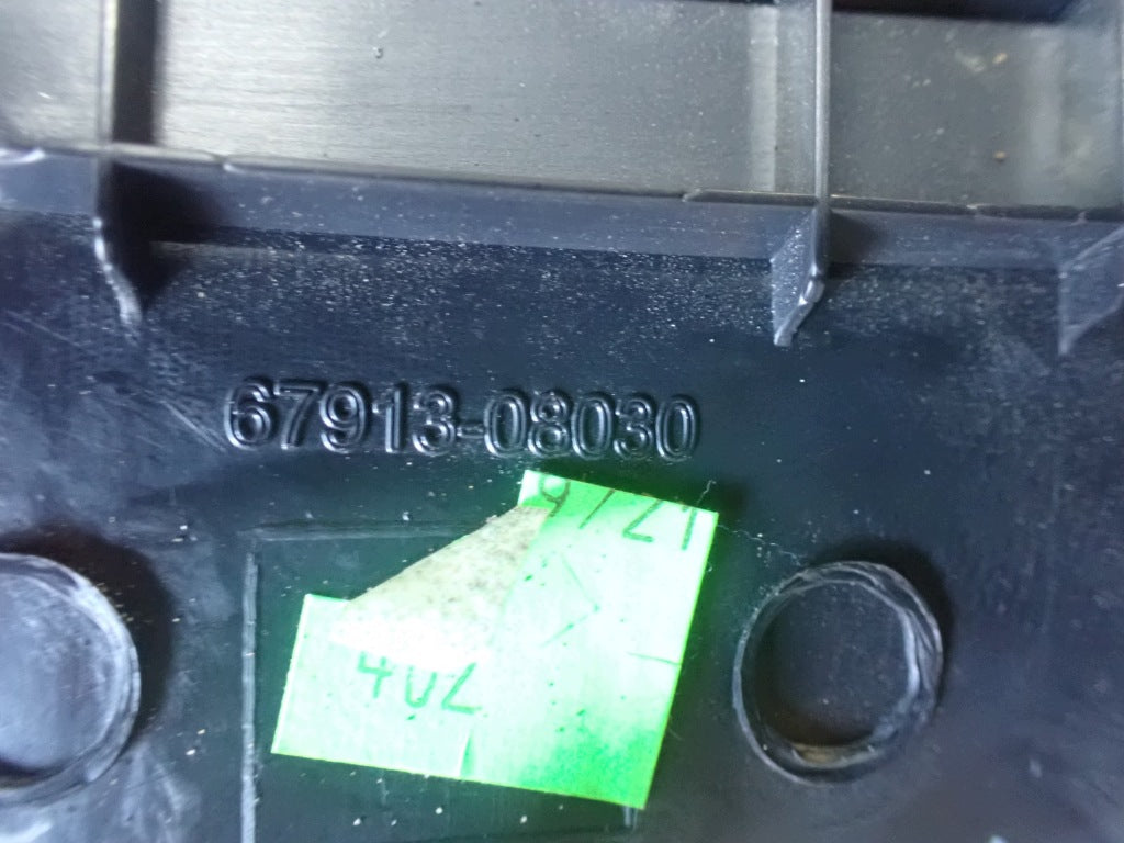 Osłona Listwa Progu Wewnętrzna Prawa Przednia Przód Toyota Sienna XL40 2021