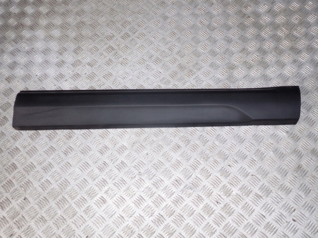 Right Front Lower Door Trim Right Front Honda Pilot Acura MDX 2022-