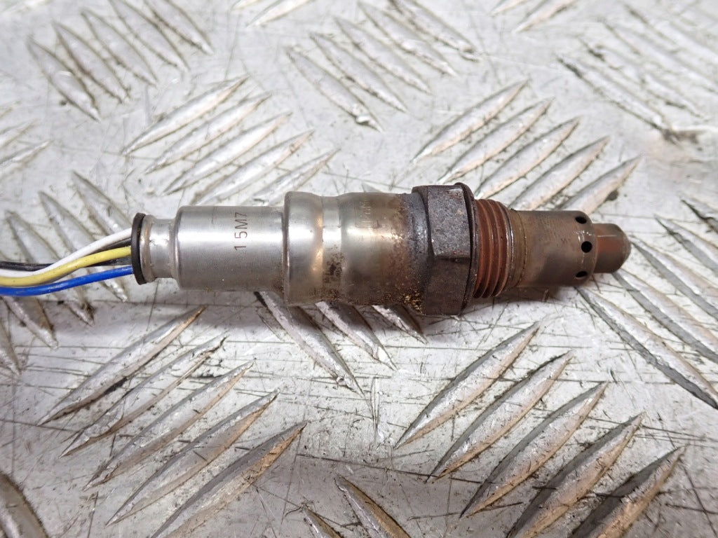 Sonda lambda do Ford F250 F350 6.2 4x4 Super Duty 2021, czarna, złączy i elementy montażowe, widoczna na zdjęciu.