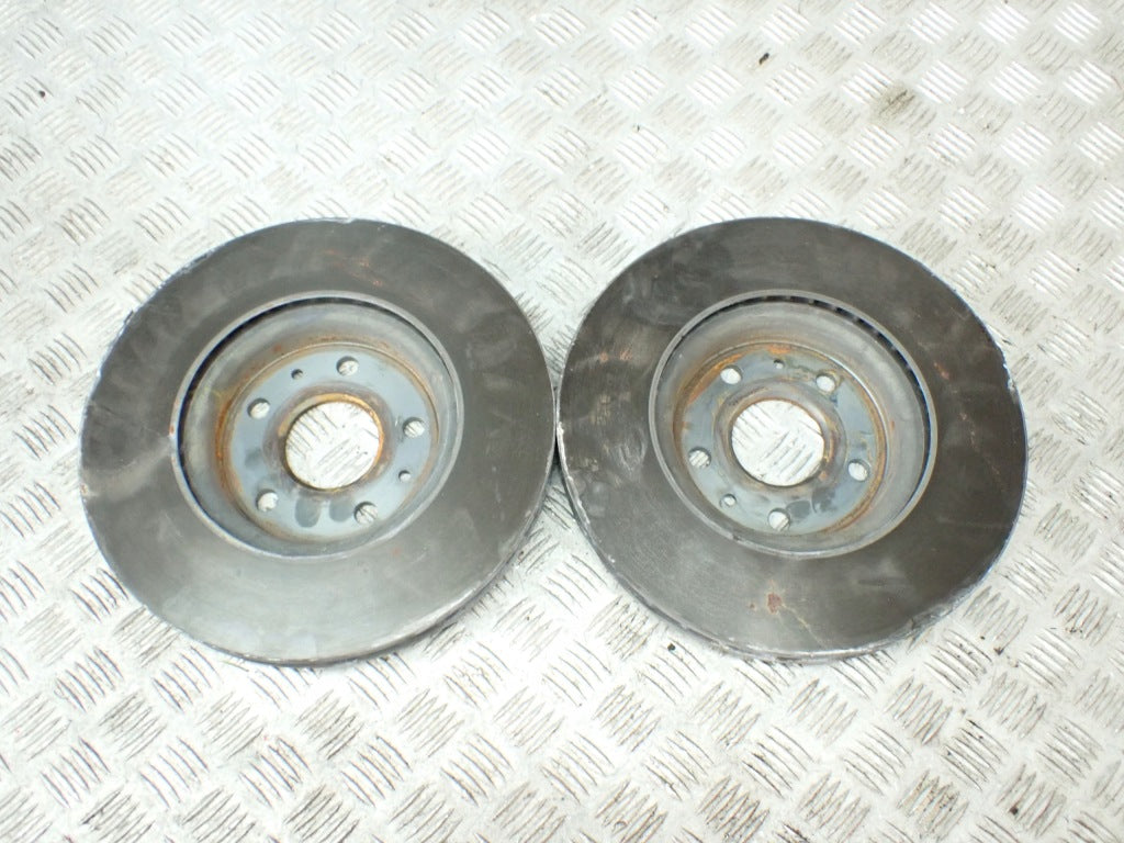 Tarcze hamulcowe przednie 320mm do Chevrolet Corvette C8 Z51 2020- w parze, marki Autolandparts