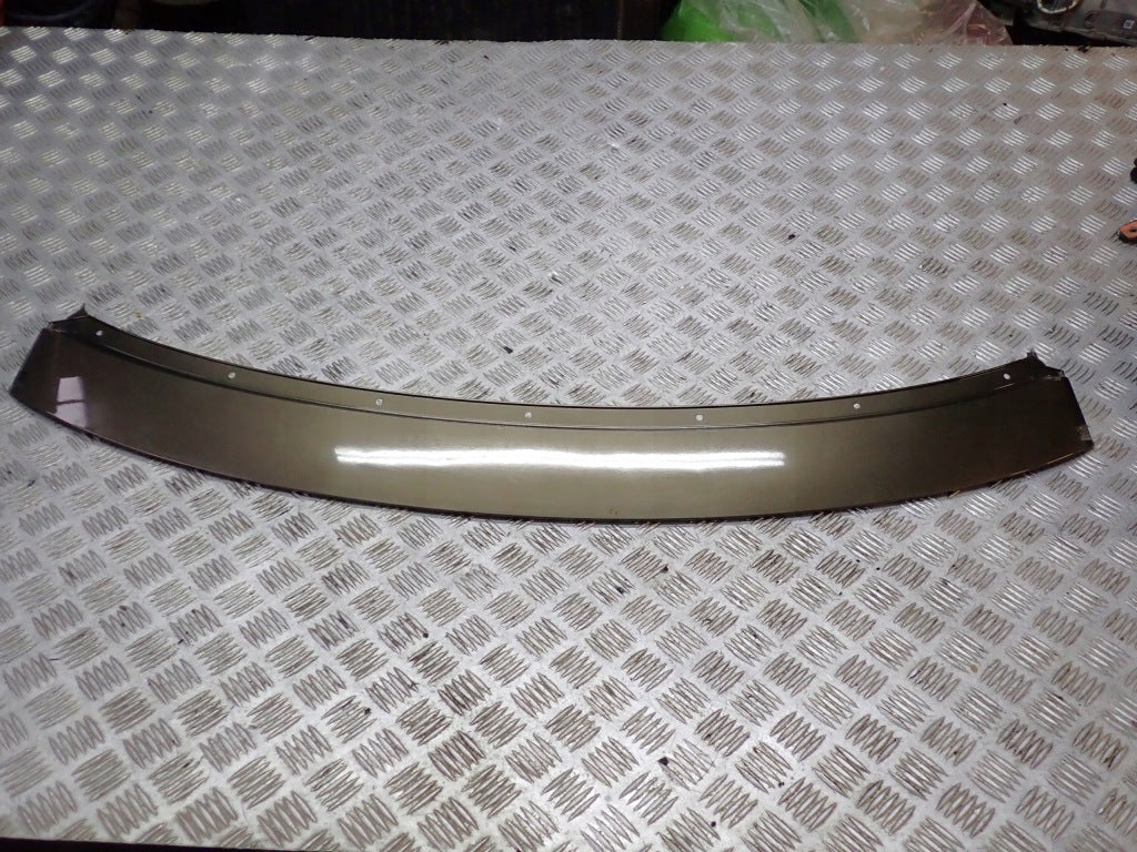 Roof Trim Upper Windshield Cover Chevrolet Corvette C8 Convertible 20-