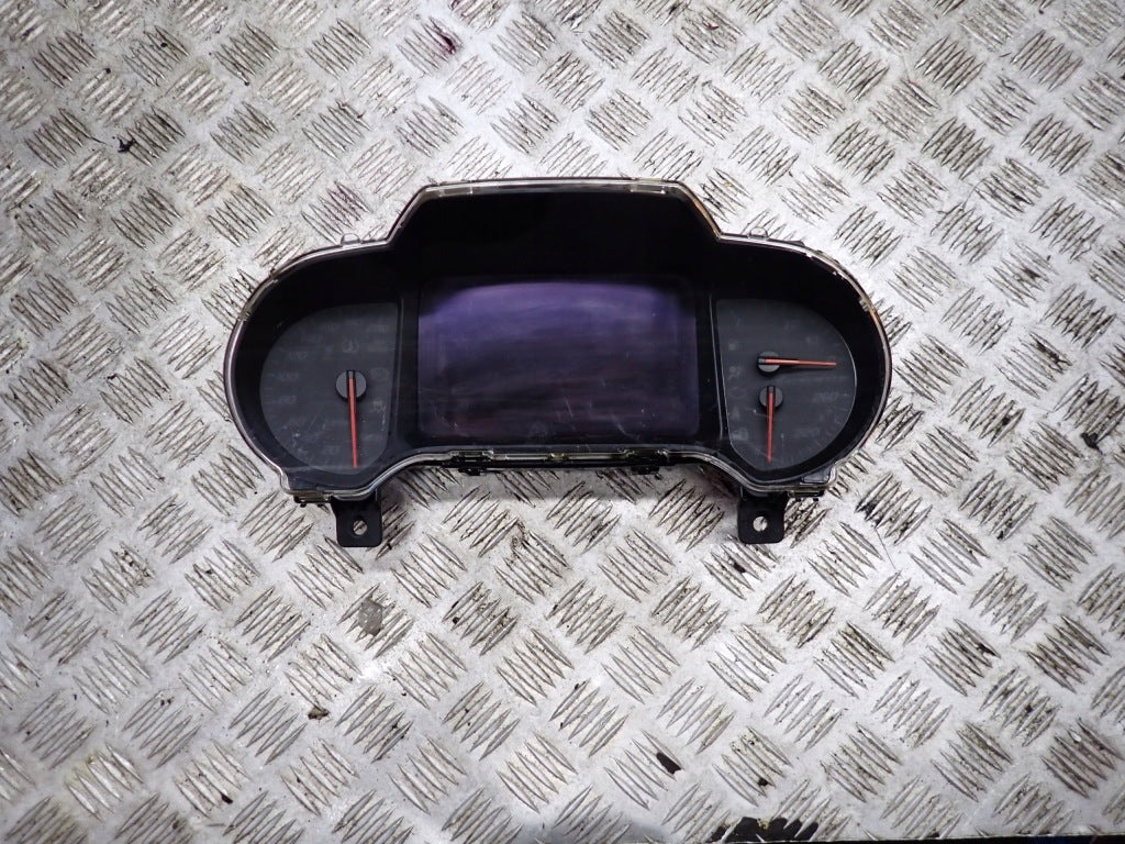Gauge Clocks Chevrolet Corvette C7 3LT 2014-