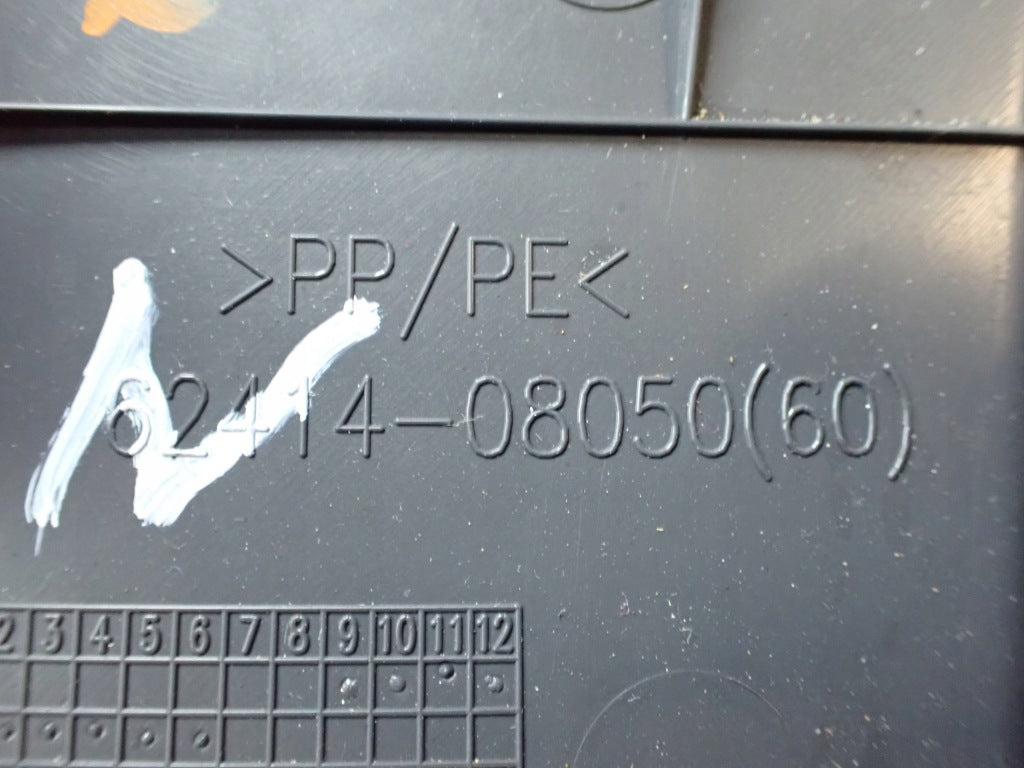 Osłona Słupka B Lewa Toyota Sienna XL40 2021