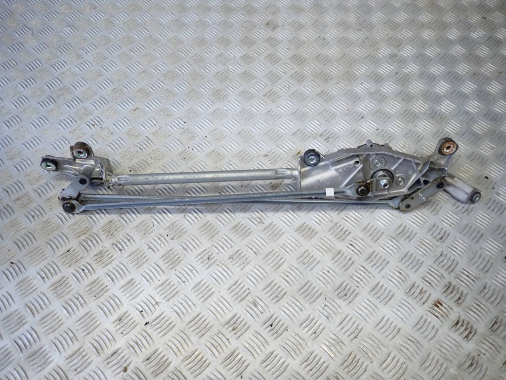 Wiper Motor Mechanism Toyota Tundra 2016