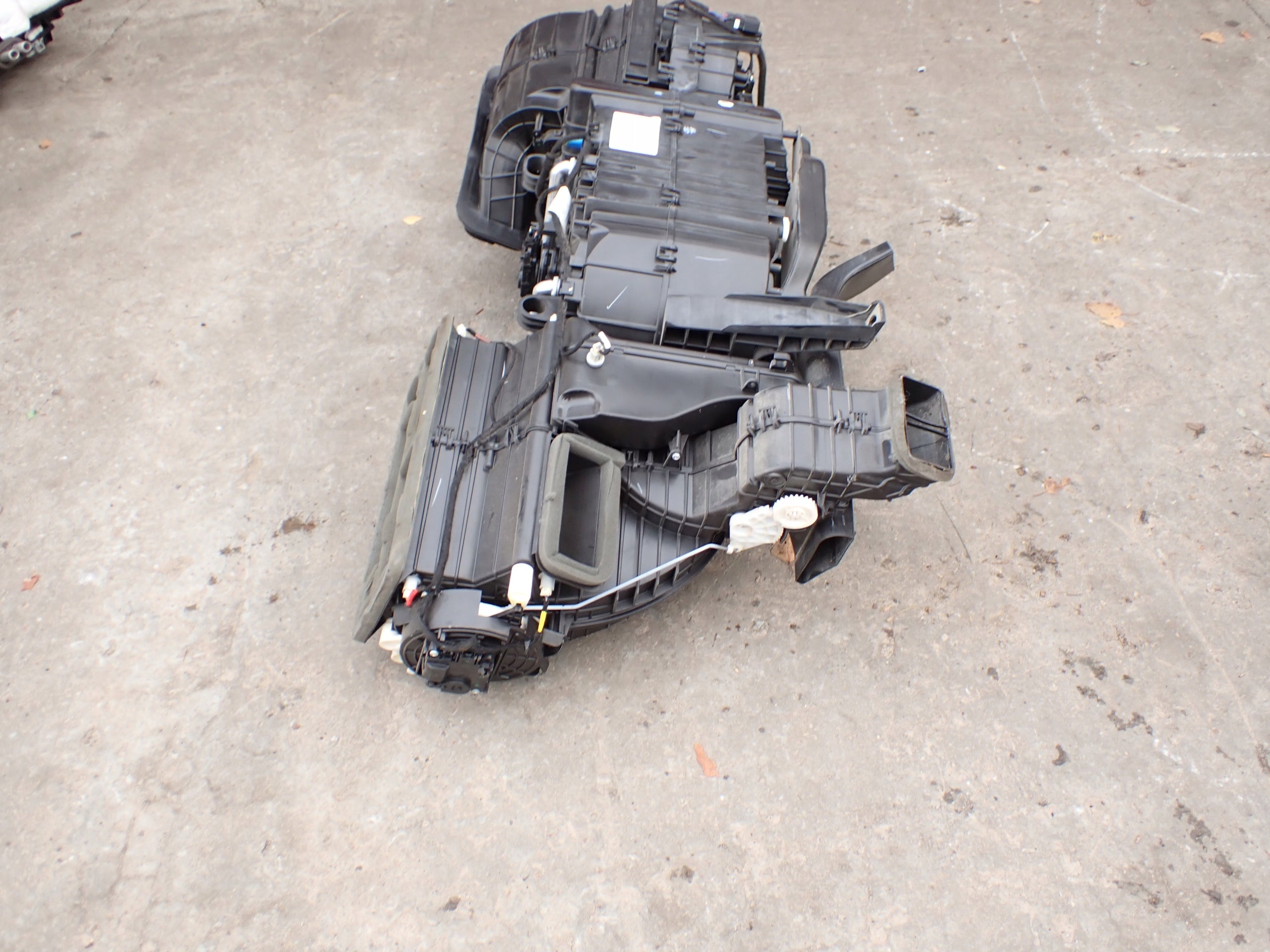 Nagrzewnica KPL Dodge RAM V Limited 2019-