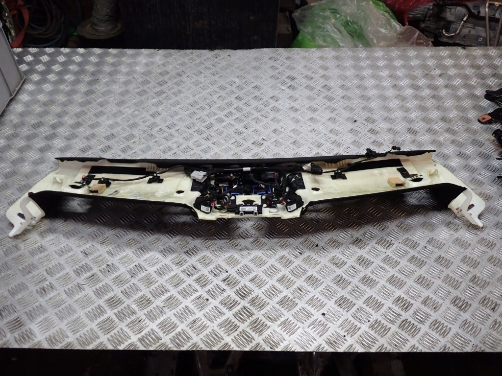 Osłona Wew. Górna Szyby Panel Dachu Chevrolet Corvette C8 Coupe Cabrio 20-