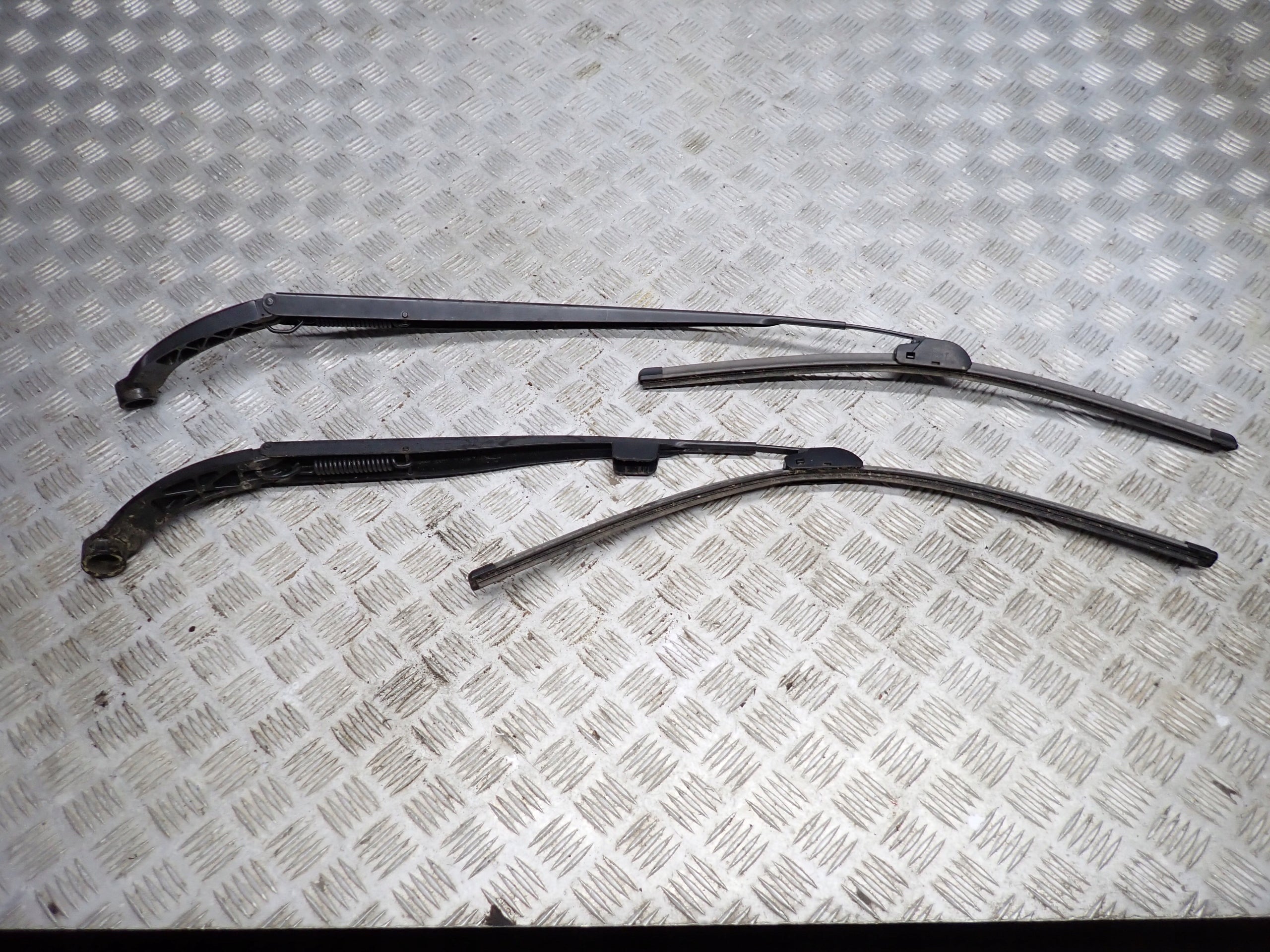 Wycieraczki Pióra Ramiona Honda Odyssey IV 2011-