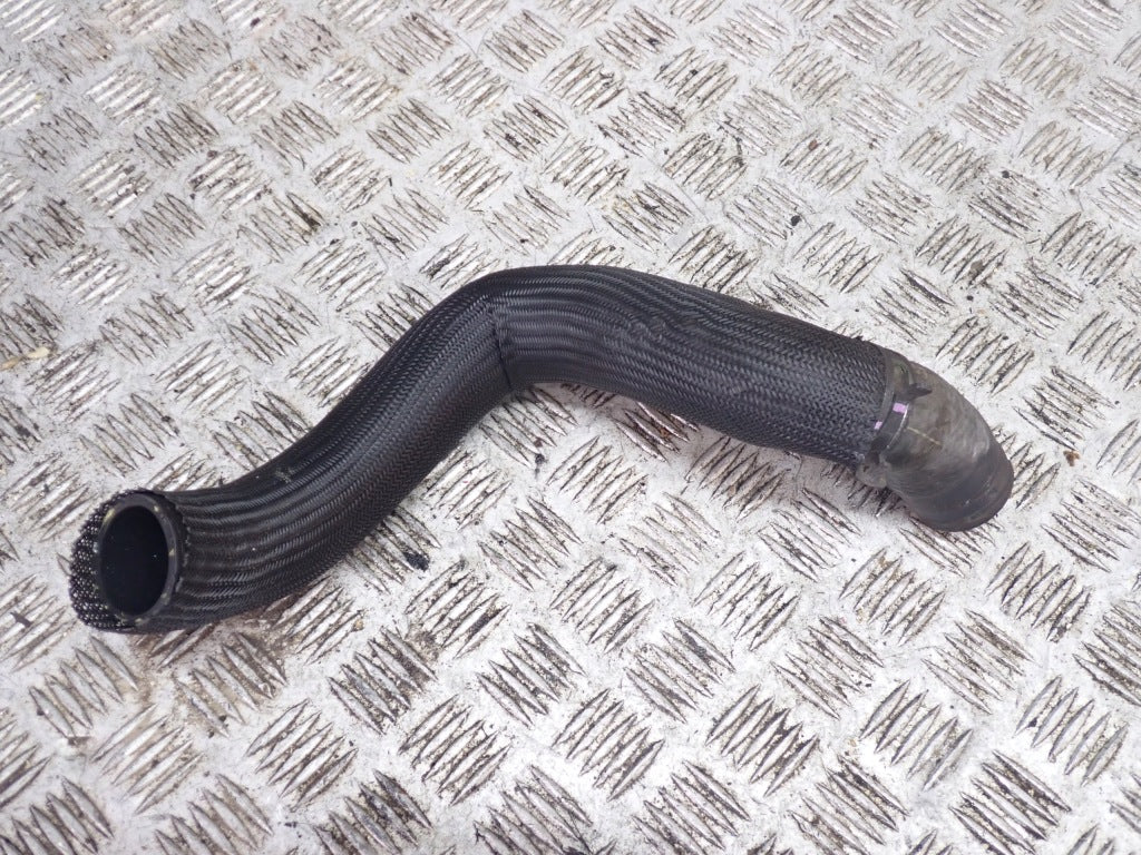 Water Radiator Hose Pipe Chevrolet Silverado GMC Sierra 2019-