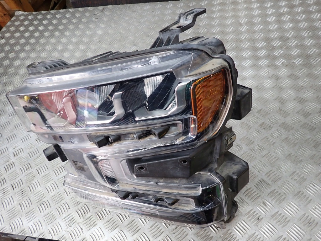 Lampa Lewa Przednia Przód Kpl. Full LED Reflektor Chevrolet Silverado 2019-