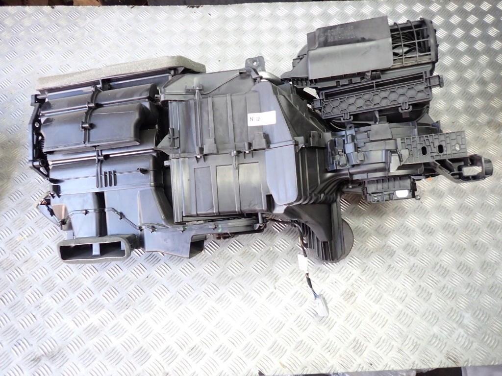 Nagrzewnica Ford F150 XL XLT 2021-