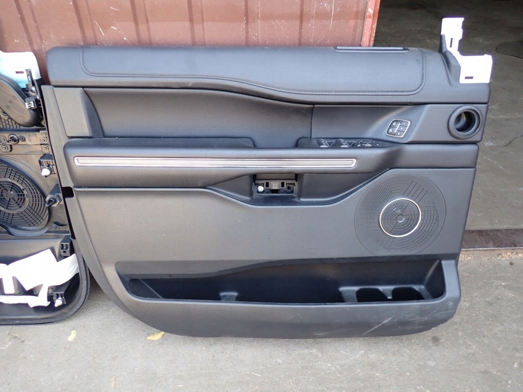 2020 Ford Expedition Leather Left Front Driver Side Panel