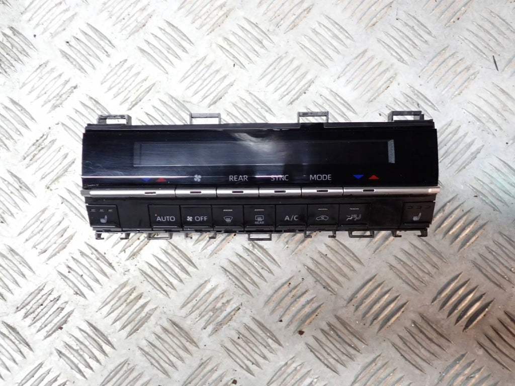 Panel Klimatyzacji Toyota Sienna XL40 IV 2021