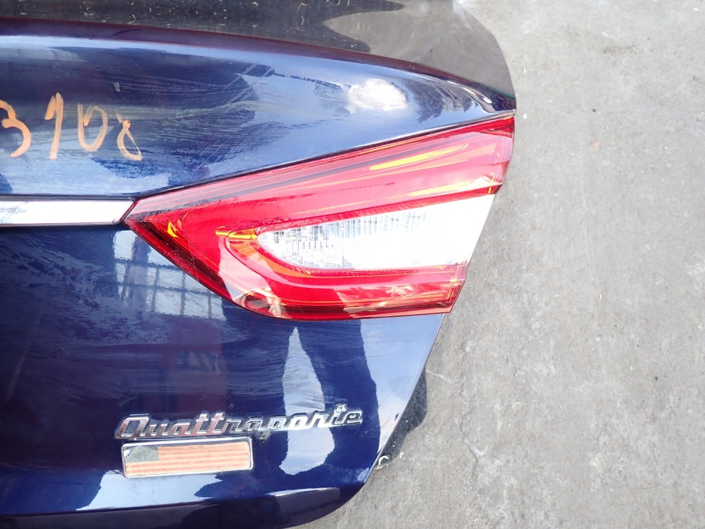 Lampa Prawa Tylna Tył Klapy Maserati Quattroporte 13-