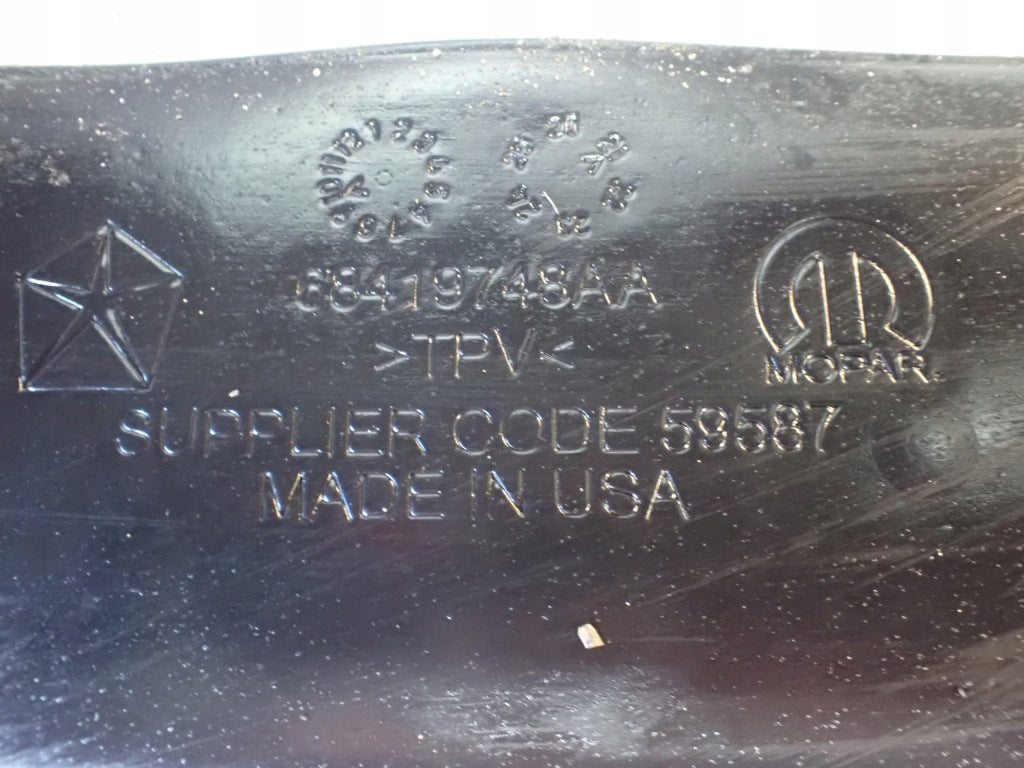 Kierownica Powietrza Osłona Chłodnic Dolna Jeep Wagoneer WS 5.7 22-