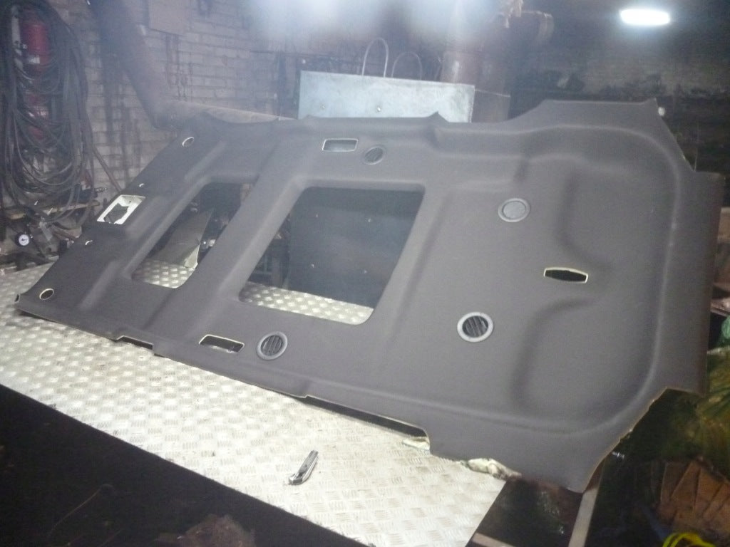 Podsufitka Ford Explorer 2011