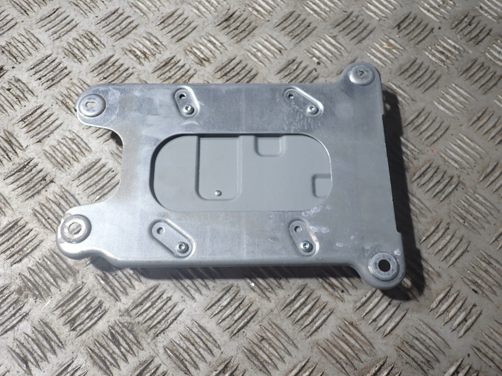Jeep Grand Cherokee WL Radio Amplifier 2021-