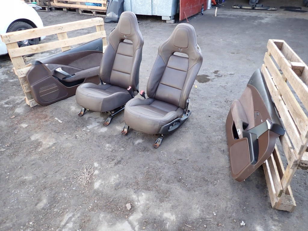 Tapicerka Fotele z Boczkami KPL Chevrolet Corvette C7 2014-