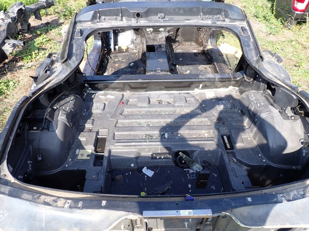 Rama Ćwiartka Tylna Tył Wanna Belka Cały Tył Chevrolet Corvette C7 2014-