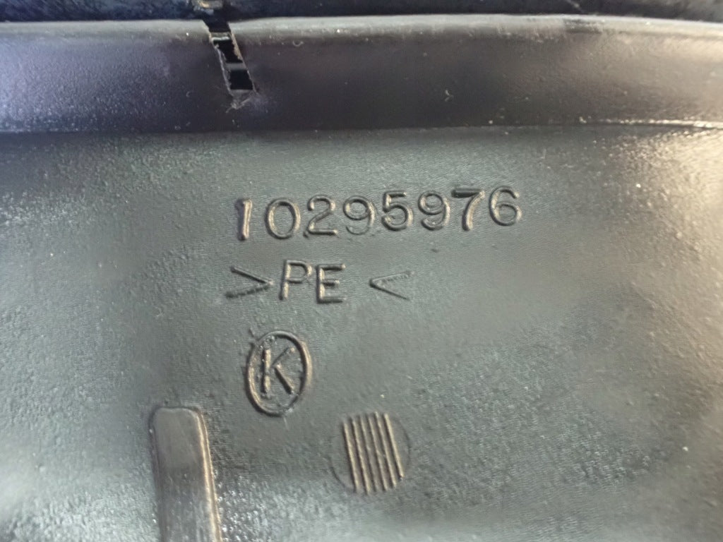 Wlot Kierownica Powietrza Przednich Hamulcy Chevrolet Corvette C5 2001
