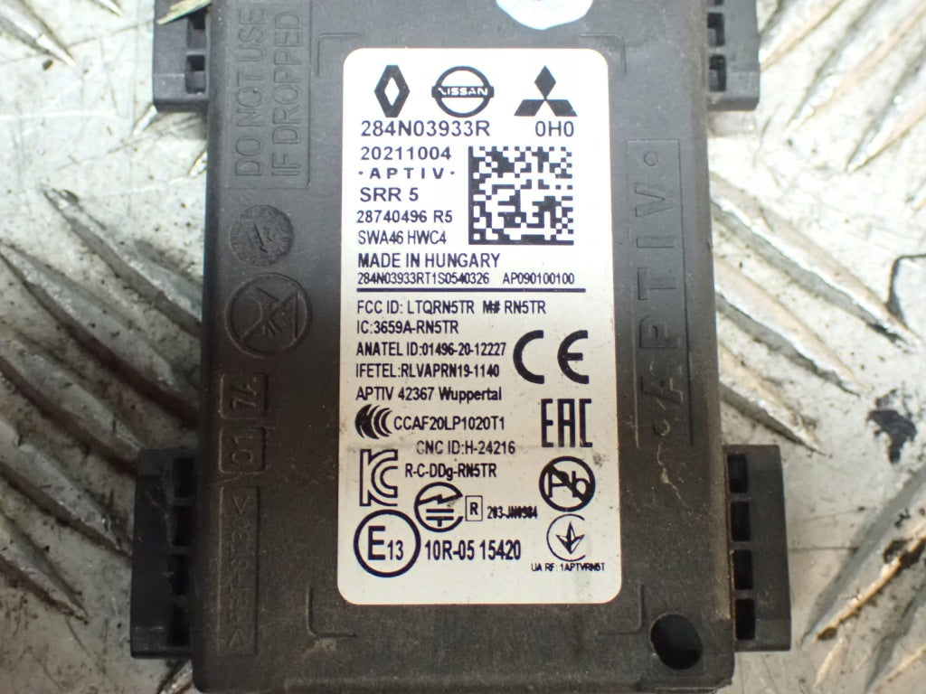 Radar Czujnik Martwego Pola Infiniti QX60 22-