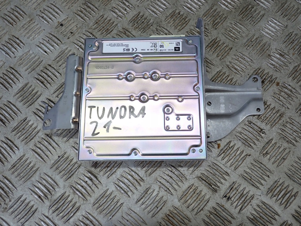 Wzmacniacz JBL Toyota Tundra Sequoia 2022-