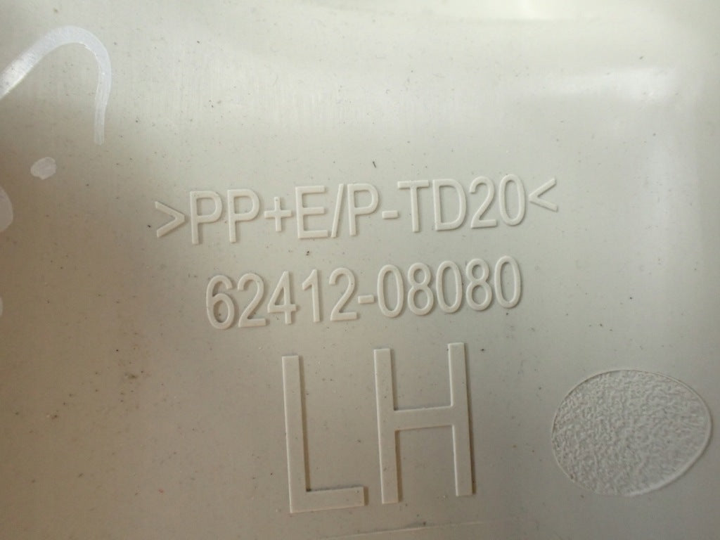 Osłona Słupka B Lewa Toyota Sienna XL40 2021