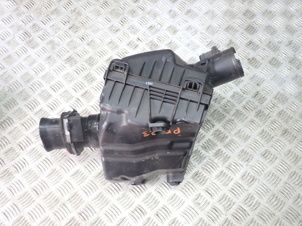 Obudowa Filtra Powietrza Prawa Toyota Tundra 3.4 2022-