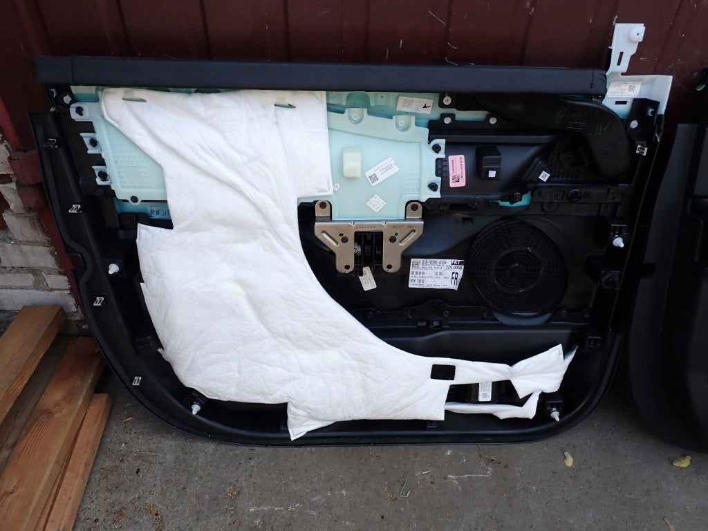 Right Front Passenger Side Leather Ford Expedition 2020
