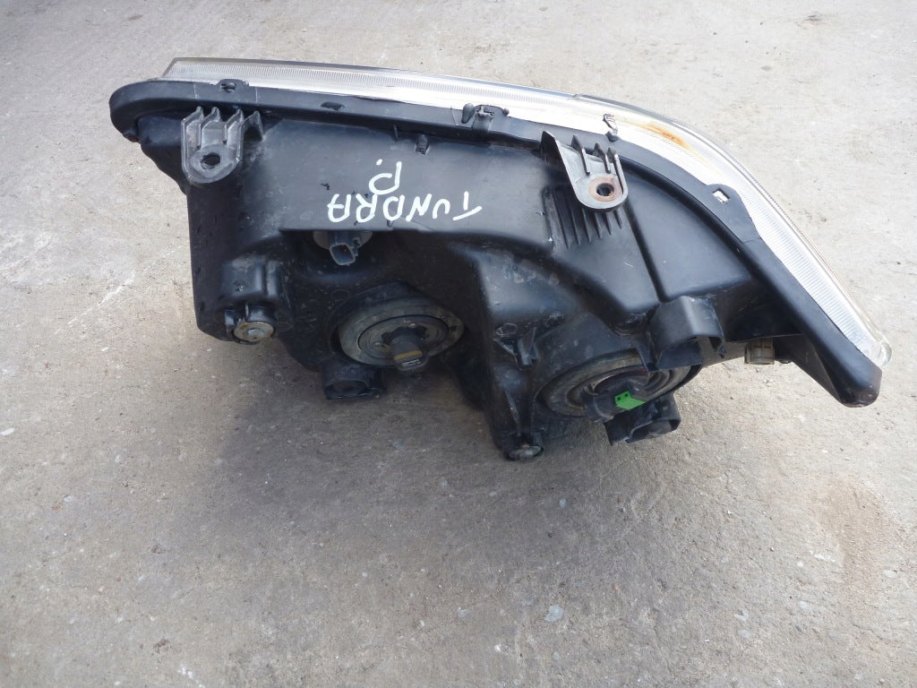 Lampa Przednia Reflektor Toyota Tundra Sequoia 07-