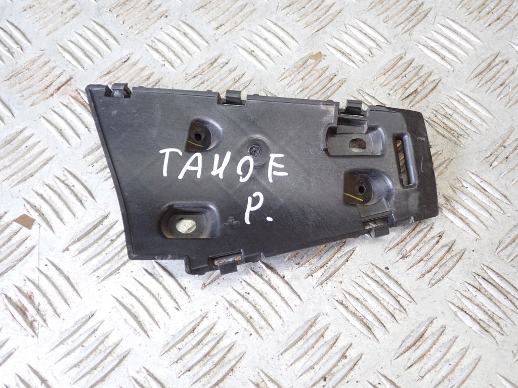 Ślizg Mocowanie Lampy Prawy Przód Chevrolet Tahoe Suburban 5.3 2021-