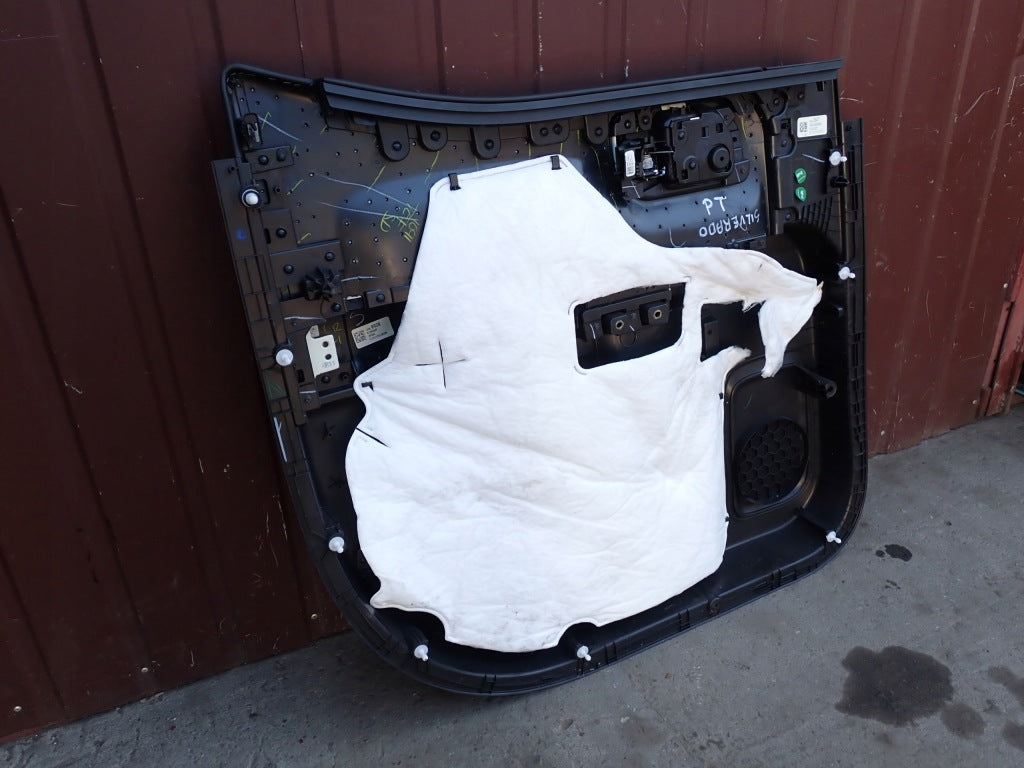 Right-hand rear door panel for the 2019 Chevrolet Silverado and GMC Sierra 4x4 – Autolandparts, as shown in the photo