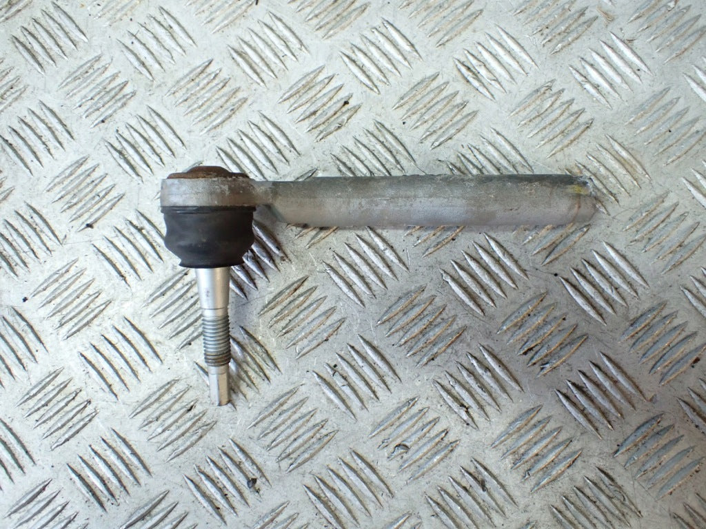 Right Steering Tie Rod End GMC Sierra AT4 Silverado Duramax 19