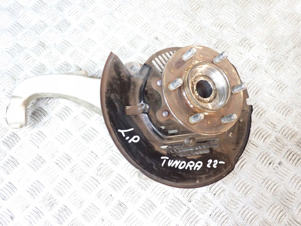 Zwrotnica Kpl. Piasta Lewa Toyota Tundra Sequoia SR5 TRD 4x4 2022-