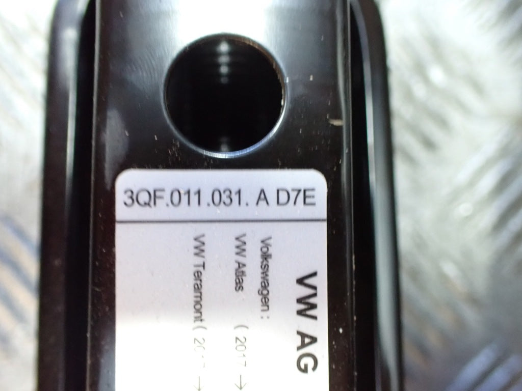 Jack Wheel Wrench Set Volkswagen VW Atlas Cross Sport 2022