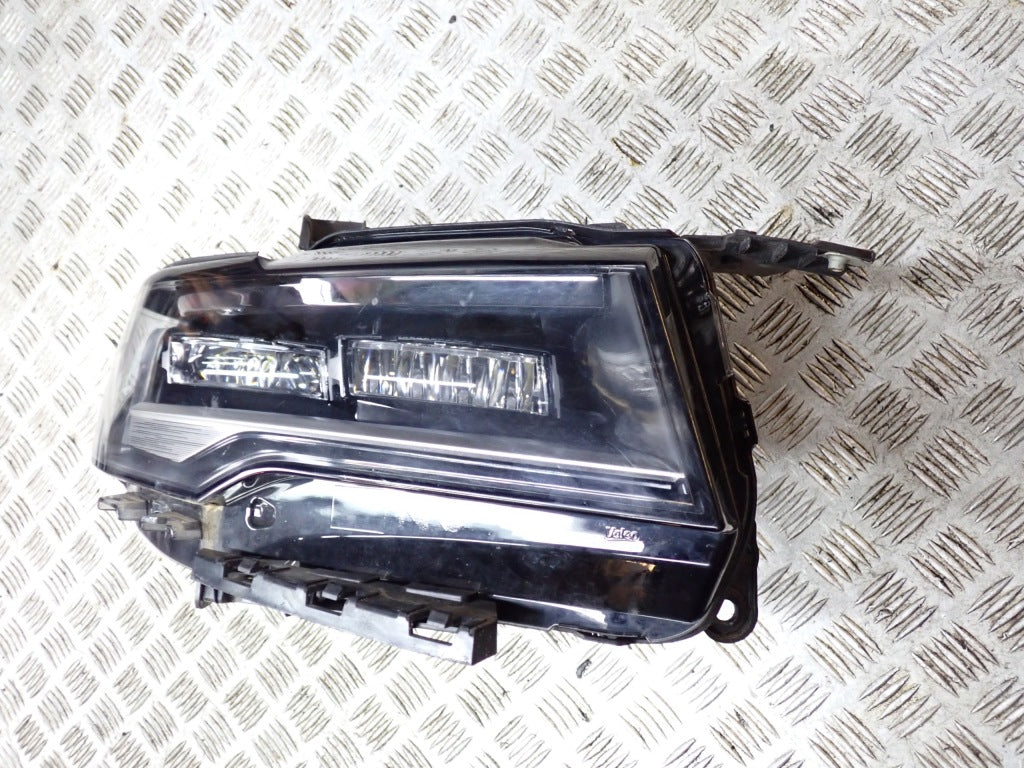 Lampa Przednia Prawa Reflektor Prawy Przetwornica Cadillac Escalade 2021-