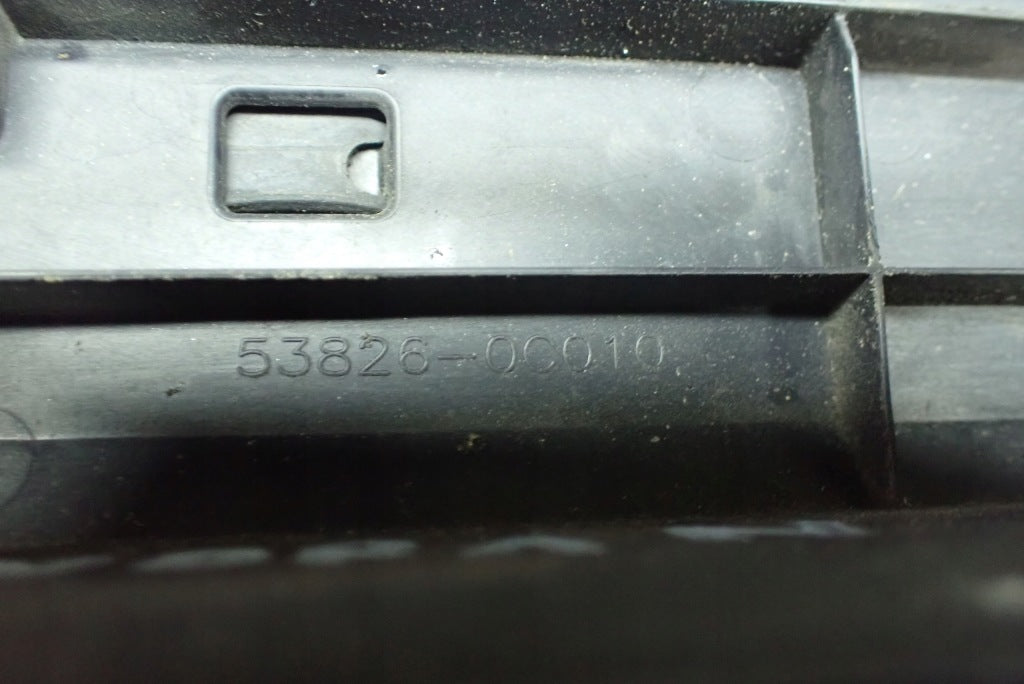 Listwa Fartucha Błotnika Lewa Toyota Tundra 2014