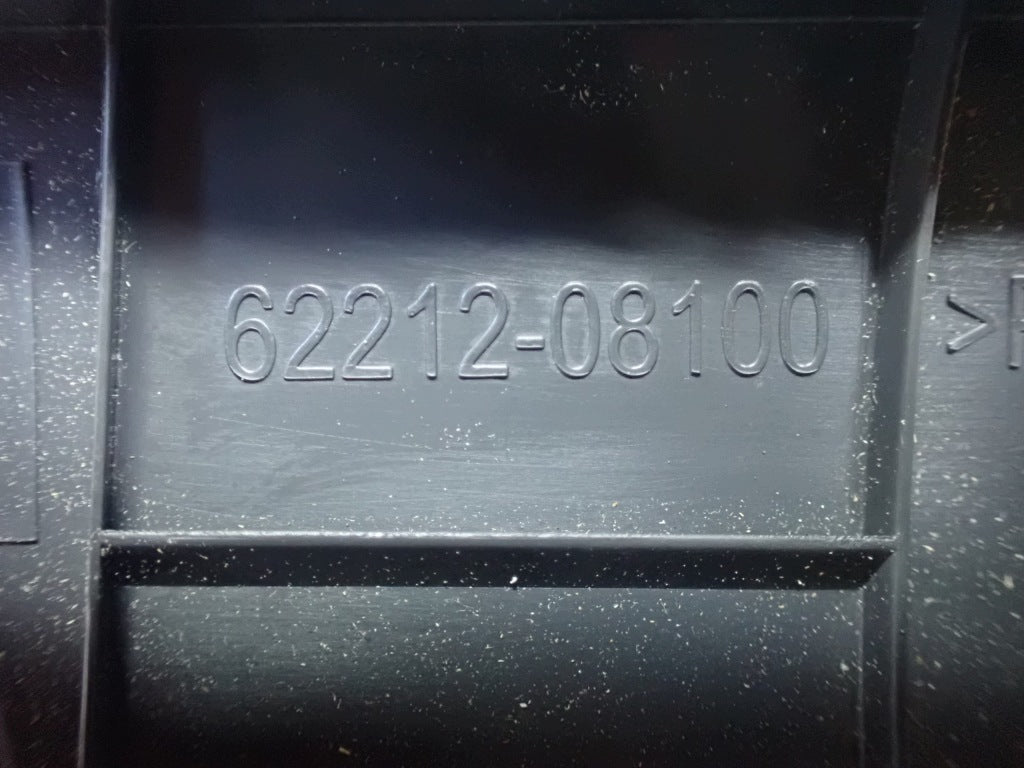 Osłona Słupka Przednia Przód Lewa Prawa Toyota Sienna Hybrid XL40 2021
