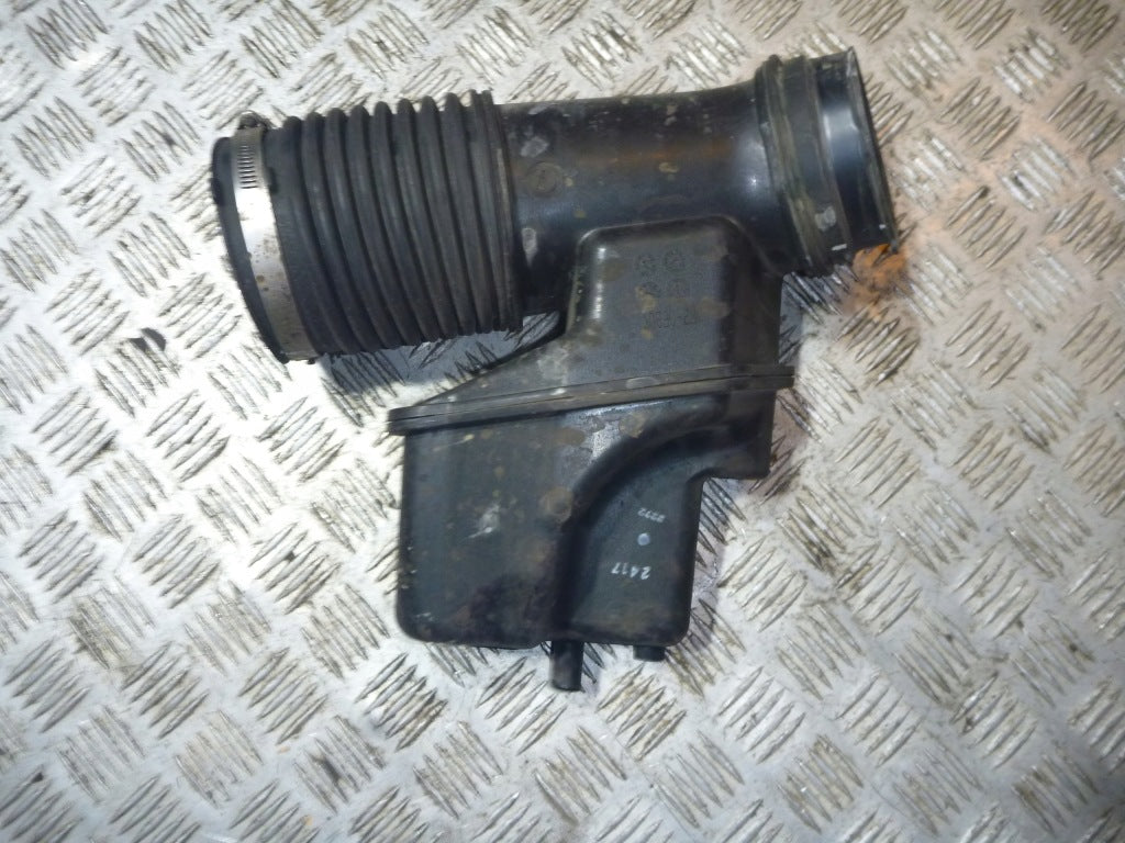 Rezonator Rura Powietrza Toyota Tundra 5.7 2007-
