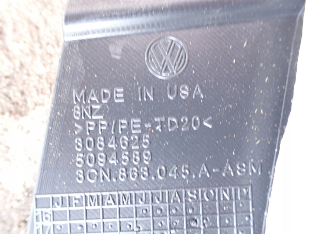 Right Interior Tunnel Cover VW Atlas 3.6 2022