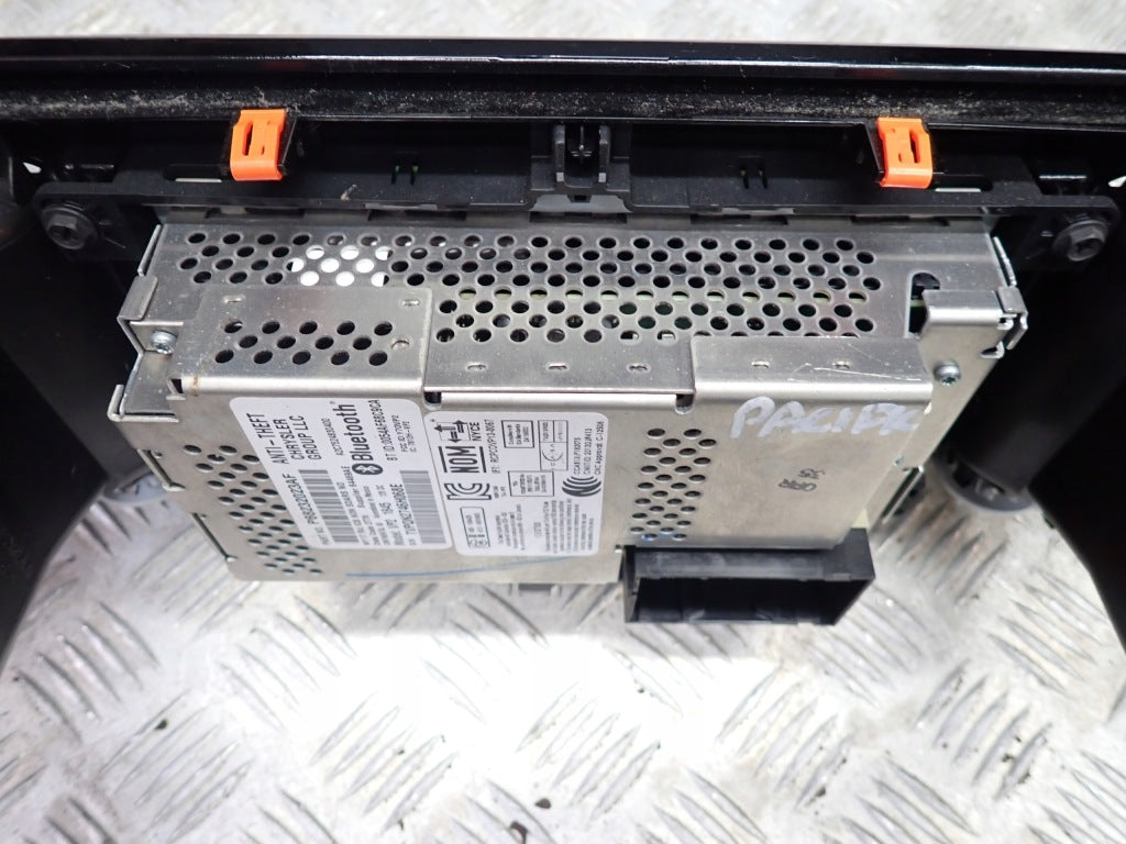 Radio Wyświetlacz Monitor Chrysler Pacifica 16-