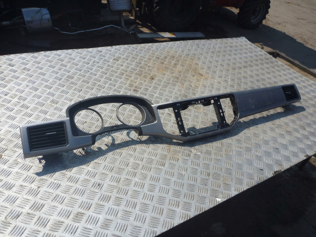 Dekor Deski Chrom Listwa Kratki VW Atlas Teramont