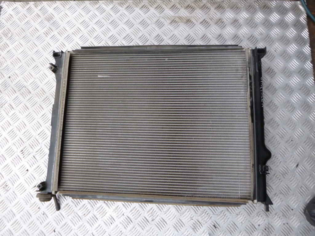 Chłodnica Wody Chrysler 300C Thema 3.6 2011-