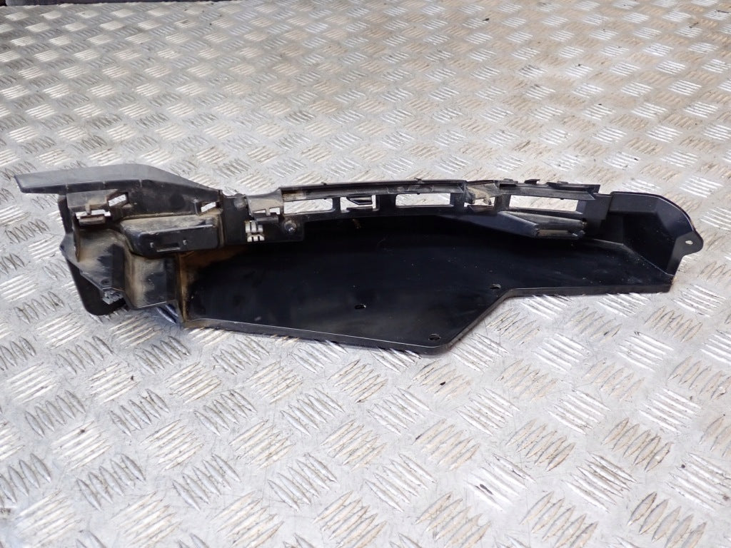 Ślizg Mocowanie Lampy Prawy Przedni Jeep Wagoneer Grand Wagoneer WS 5.7 22-