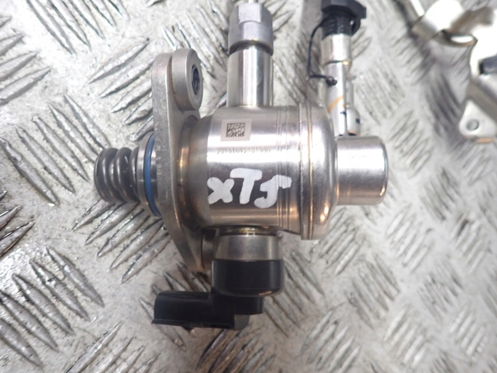 High Pressure Fuel Pump Chevrolet Camaro Cadillac XT5 3.6 LGX 2017