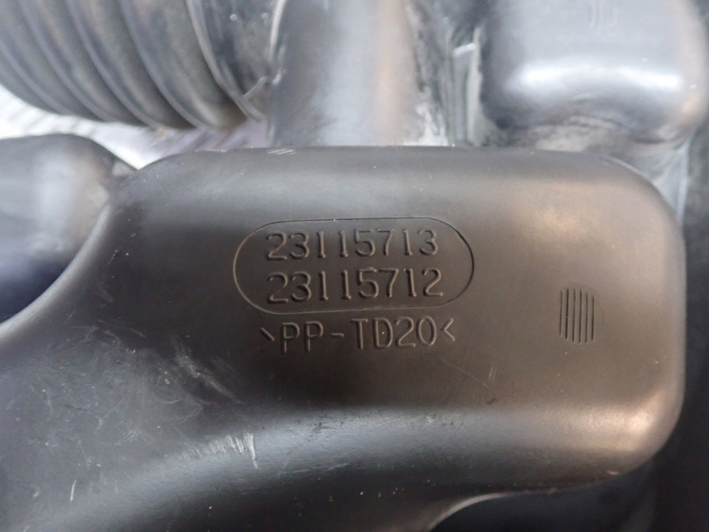 Dolot Wlot Rura Rezonator Filtra Powietrza Chevrolet Corvette C7 2014-