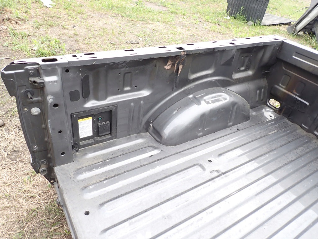 Paka Tylna Buda Tył Kpl. Bok Paki 5.5 ft Ford F150 Crew Cab 2025